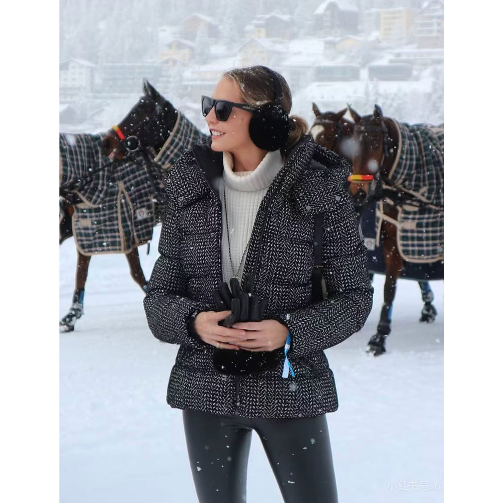 Mackage Madalyn-FLP Flocked Down Jacket M